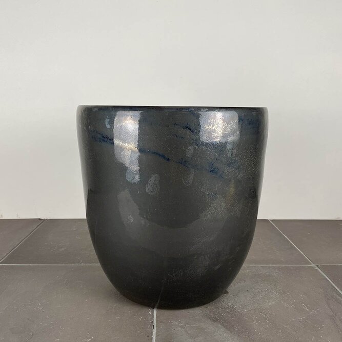 Grace Metallic Bronze-Grey (D29cm x H30cm) Indoor Plant Pot Cover - image 1