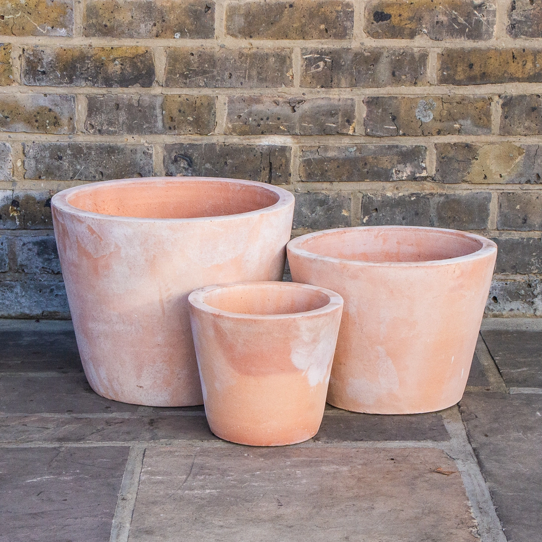 Whitewash Terracotta Handmade Plain Coni Planter D22cm X H20cm